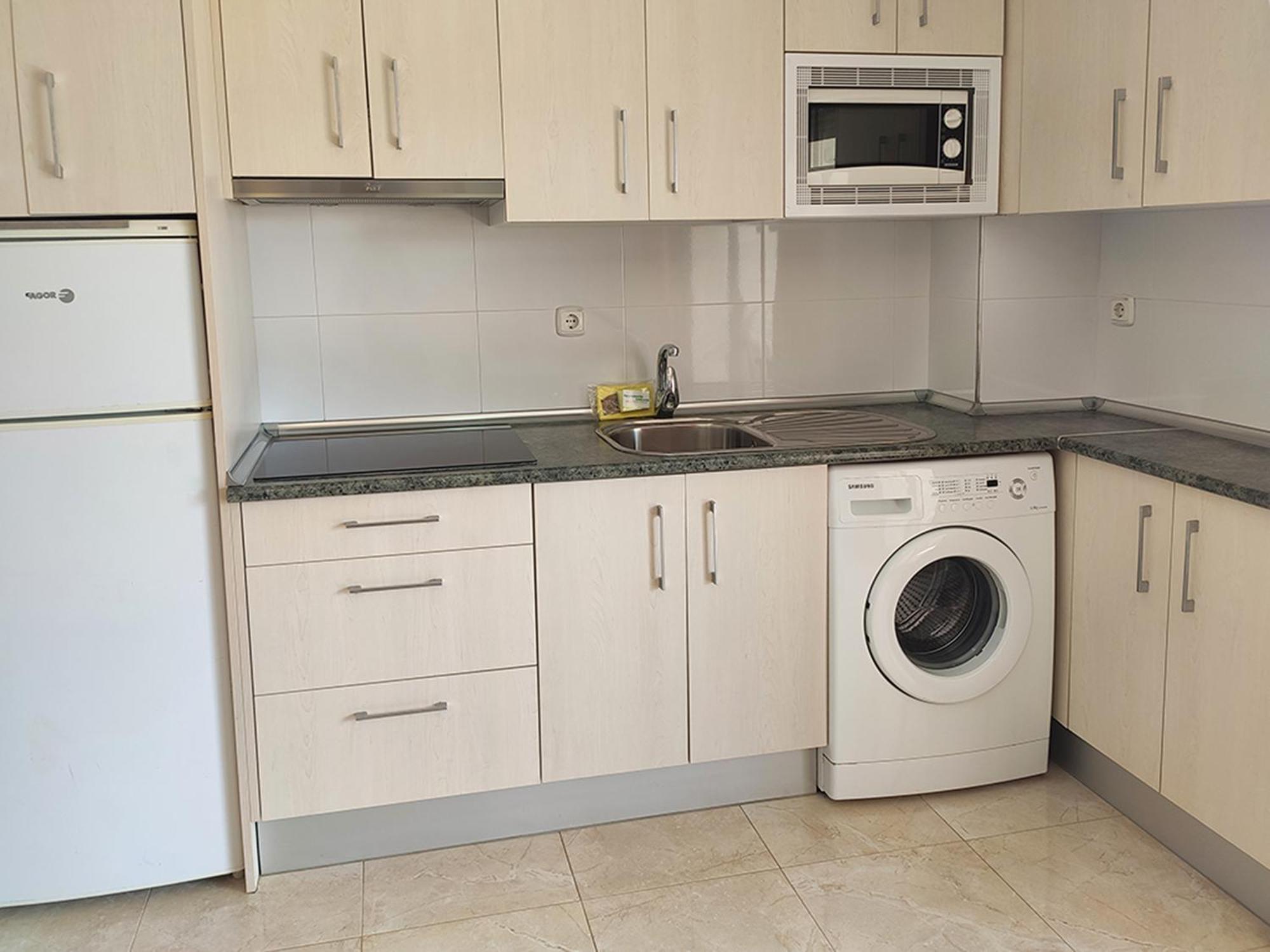 Apartamentos Kronos 3000 Пеніскола Екстер'єр фото